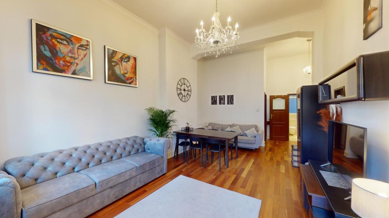 Rynek Market Square Wroclove Tectum Apartments Z Widokiem Na Rynek فروتسواف المظهر الخارجي الصورة